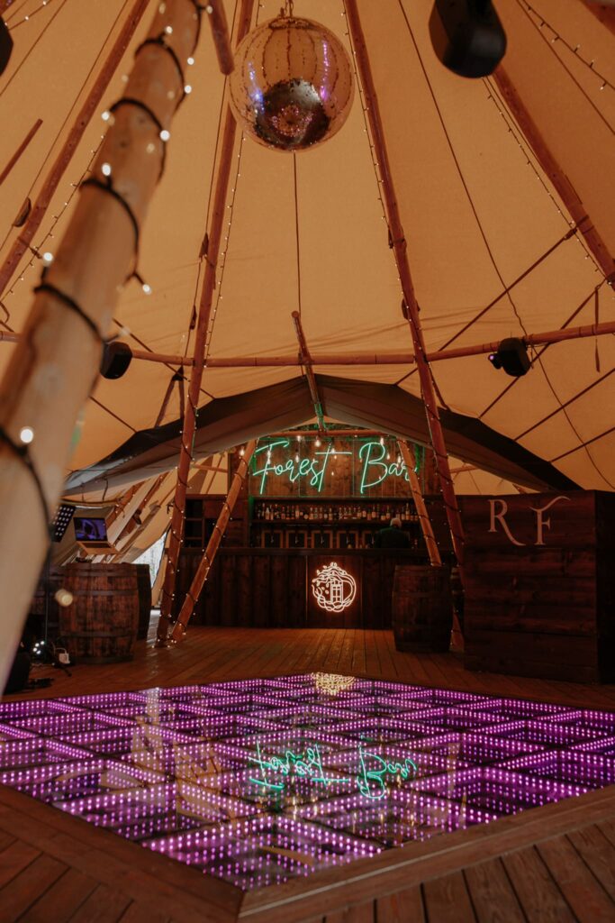 Image 8 – The Dancefloor